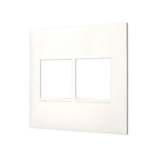 Placa para Interruptores e Tomadas 4x4 4 Módulos Plus+ Branco 618512BC Legrand